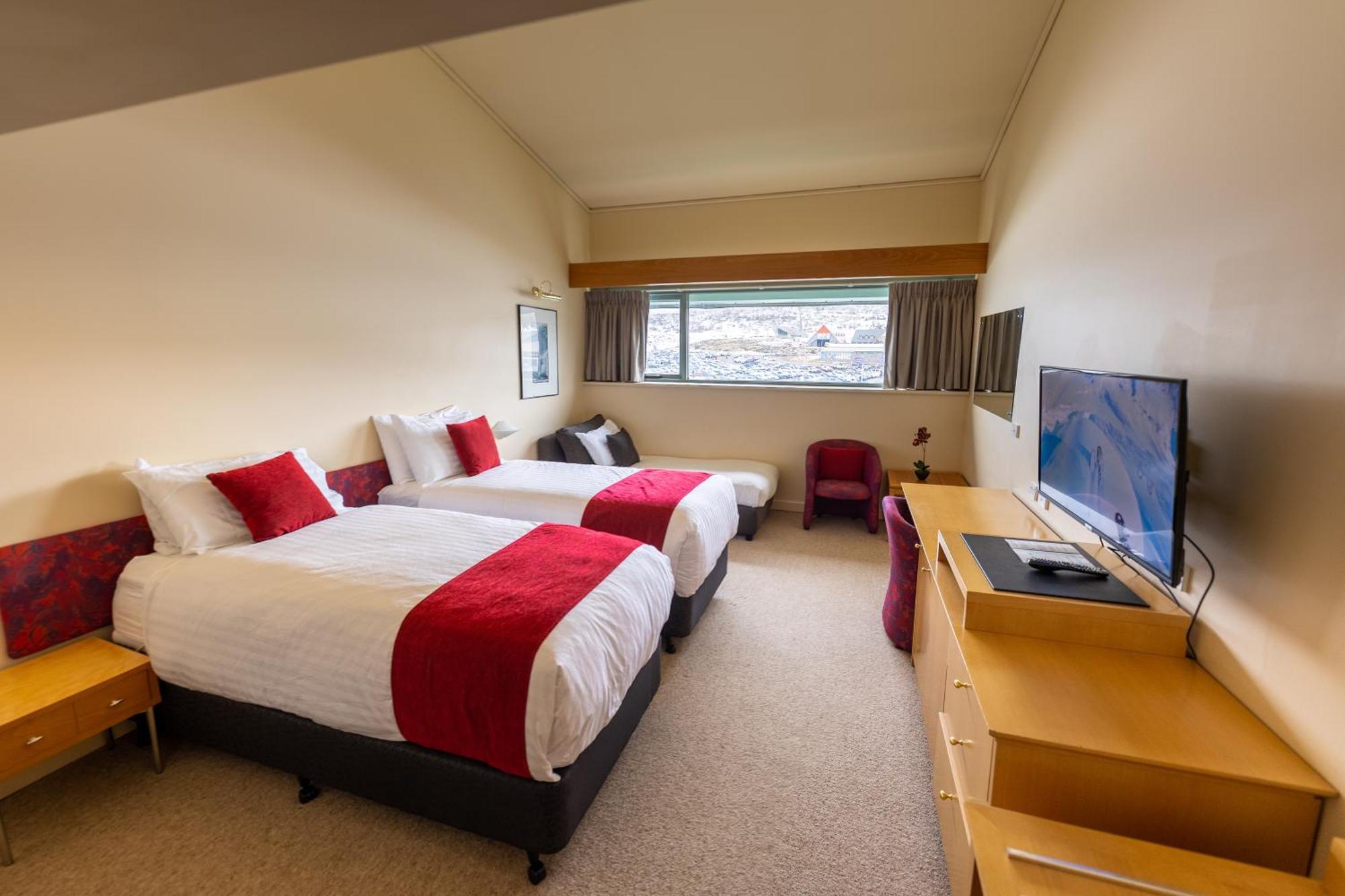 The Perisher Valley Hotel Экстерьер фото